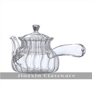 Chiziqli dizaynli shisha choy damlamasi